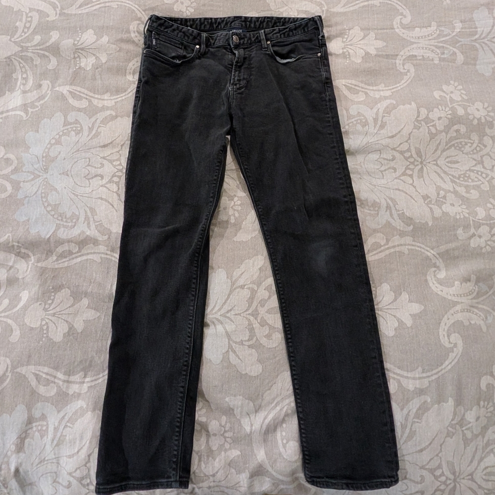 Armani Women's Black Jeans Size 33